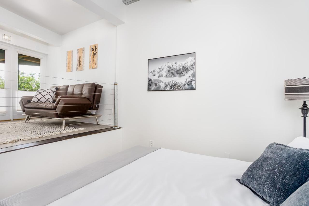 Downtown Contemporary Cove Villa Anchorage Luaran gambar